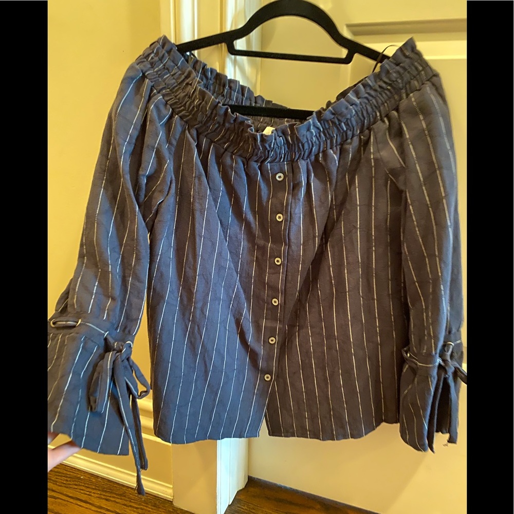 Lucky Brand long sleeve top